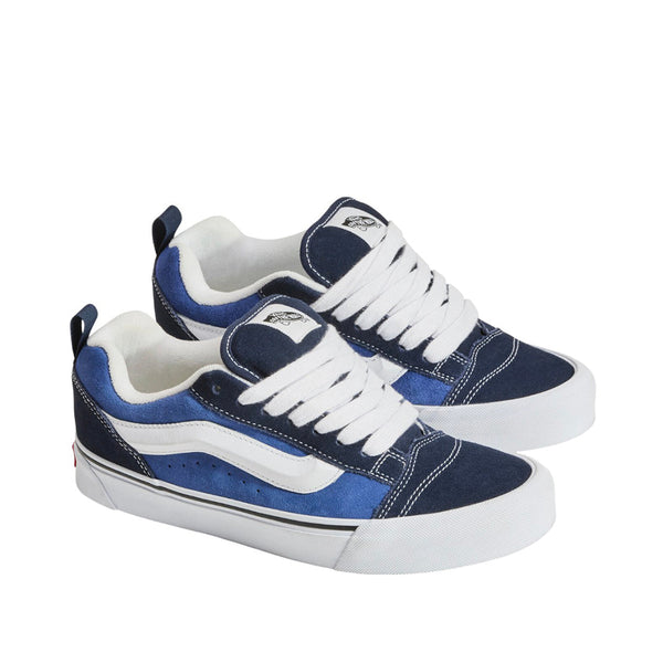 Tennis Knu Skool unisex color navy y negro