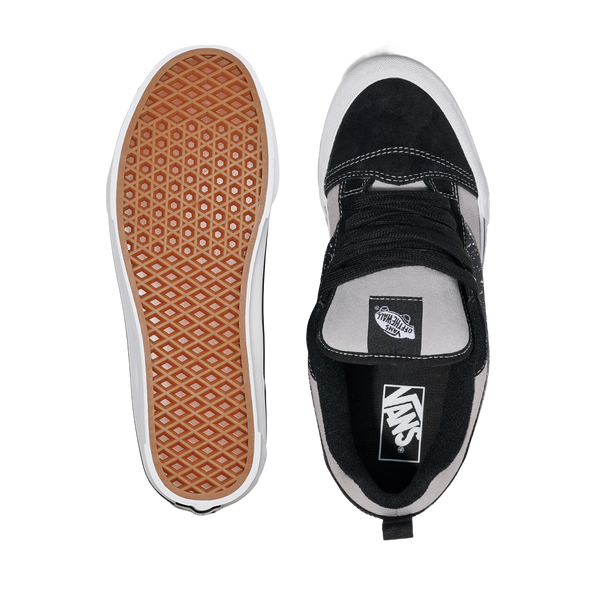 Tennis Knu Skool para hombre color gris