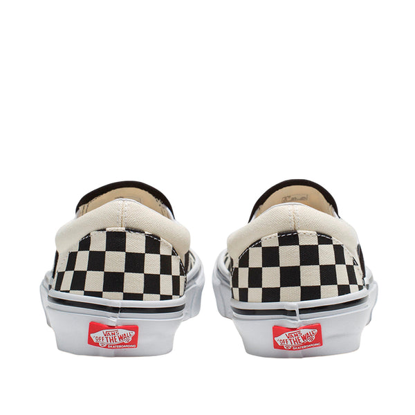 Tennis slip on SK para hombre color blanco y negro