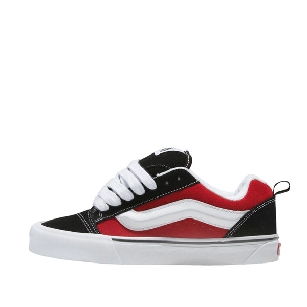 Tennis Knu Skool unisex color rojo, negro y blanco
